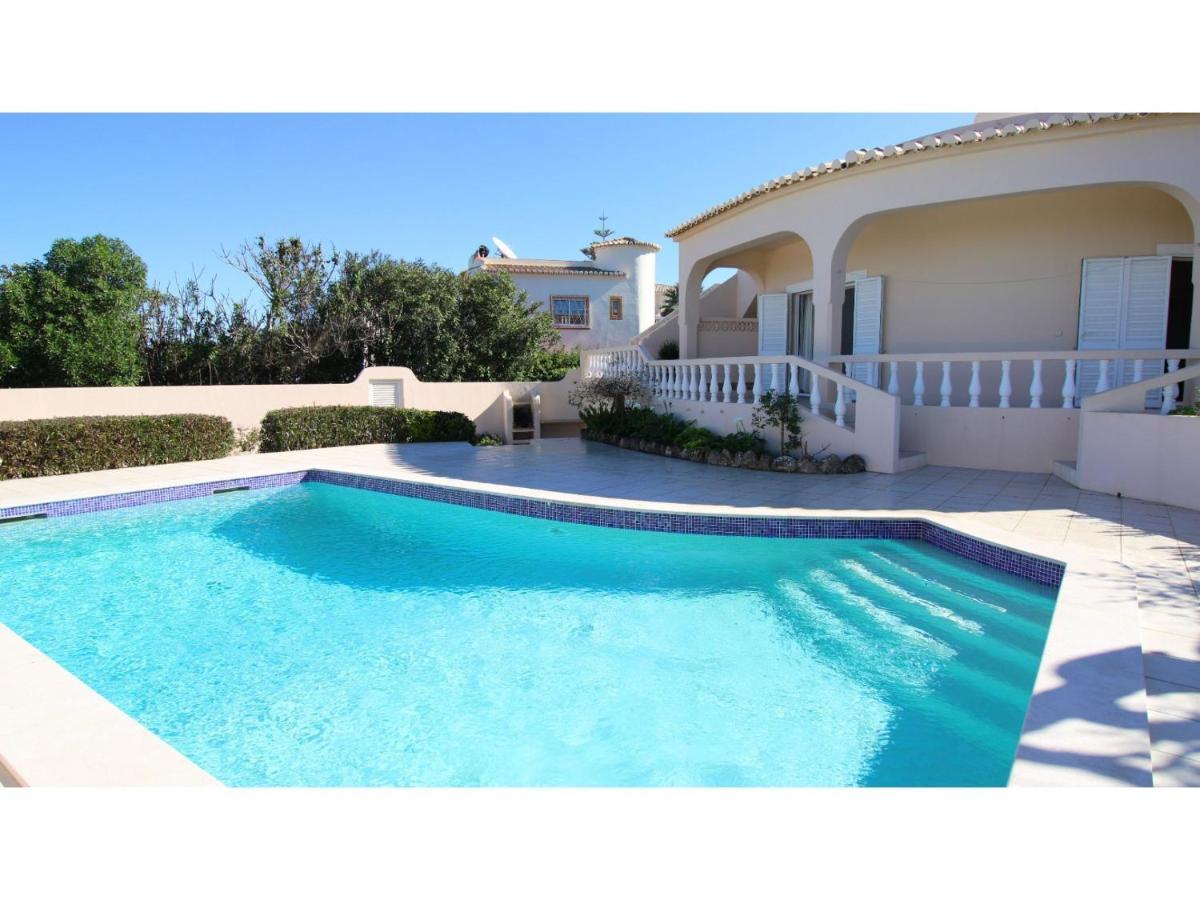Modern In With Private Swimming Pool Villa *