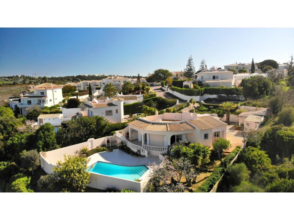 Modern In With Private Swimming Pool *